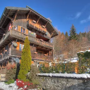 & Morzine, 4 Bedroom Ground Floor , Montriond France