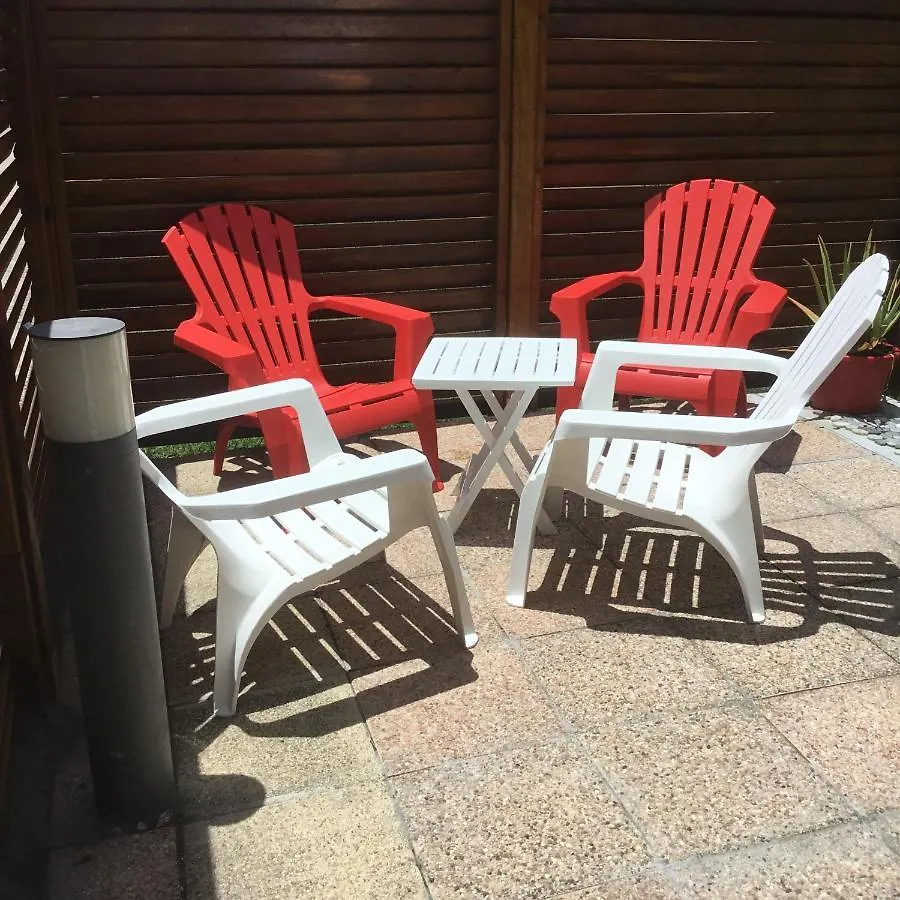 Holiday home Appartement En Residence 50M Plage Les Trois-Ilets